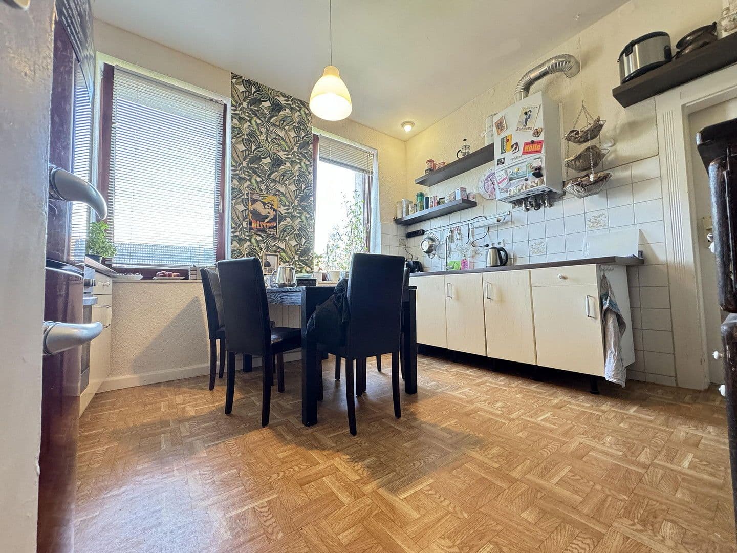 Prenájom bytu 3-izbový 87 m², Ziesenißstraße 25, Hannover, Dolné Sasko Prenájom bytu 3-izbový 87 m², Ziesenißstraße 25, Hannover, Dolné Sasko