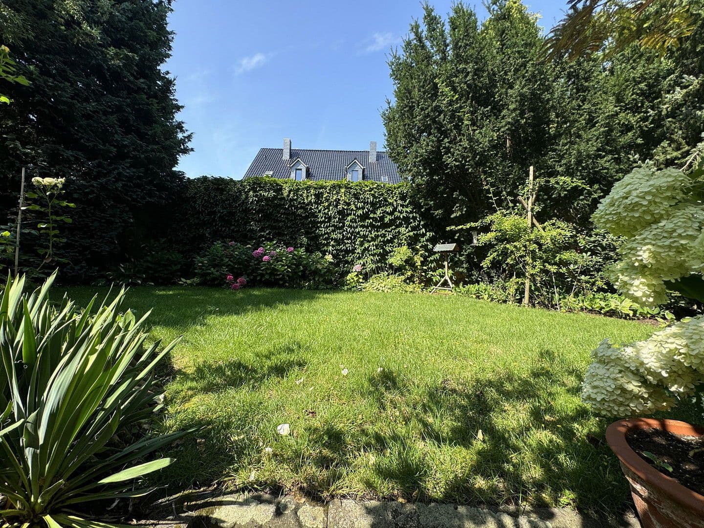 Prenájom bytu 3-izbový 87 m², Ziesenißstraße 25, Hannover, Dolné Sasko Prenájom bytu 3-izbový 87 m², Ziesenißstraße 25, Hannover, Dolné Sasko