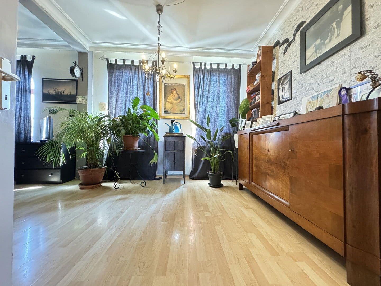 Prenájom bytu 3-izbový 87 m², Ziesenißstraße 25, Hannover, Dolné Sasko Prenájom bytu 3-izbový 87 m², Ziesenißstraße 25, Hannover, Dolné Sasko