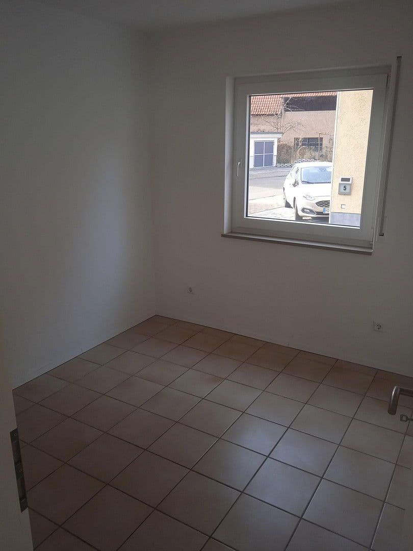 Prenájom domu 130 m², pozemek 246 m², St. Leon-Rot, Bádensko-Wurttembersko Prenájom domu 130 m², pozemek 246 m², St. Leon-Rot, Bádensko-Wurttembersko