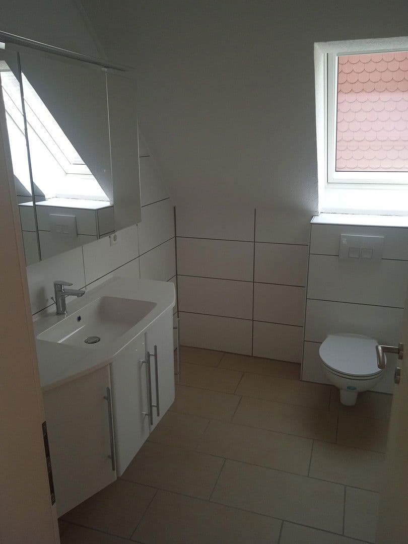 Prenájom domu 130 m², pozemek 246 m², St. Leon-Rot, Bádensko-Wurttembersko Prenájom domu 130 m², pozemek 246 m², St. Leon-Rot, Bádensko-Wurttembersko
