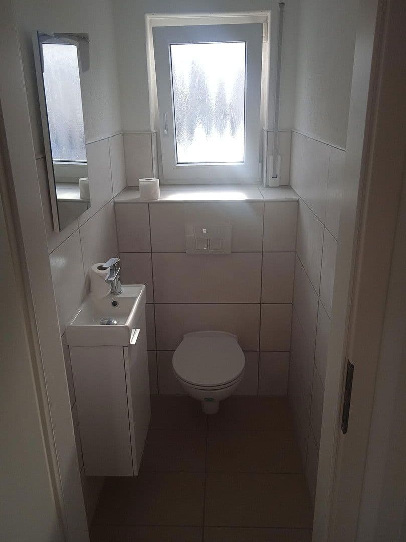 Prenájom domu 130 m², pozemek 246 m², St. Leon-Rot, Bádensko-Wurttembersko Prenájom domu 130 m², pozemek 246 m², St. Leon-Rot, Bádensko-Wurttembersko