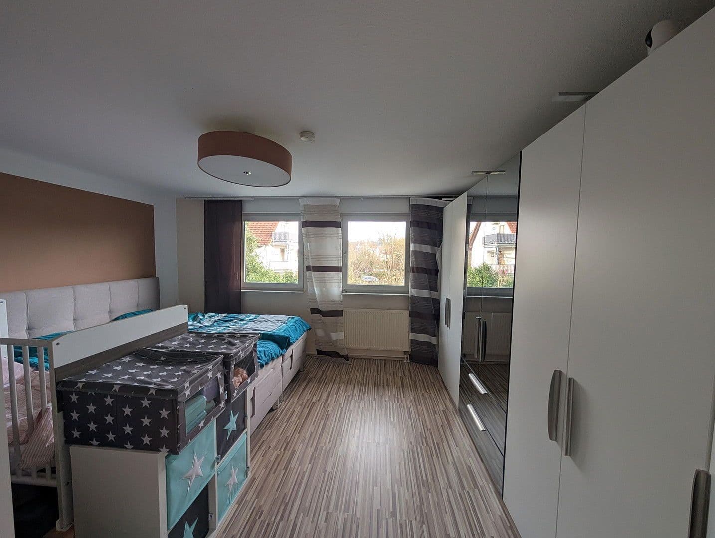 Predaj domu 107 m², pozemek 178 m², Nidderau, Hesensko Predaj domu 107 m², pozemek 178 m², Nidderau, Hesensko