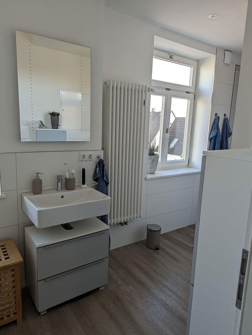 Prenájom bytu 4-izbový 102 m², Am Stadtberg 10, Dillingen an der Donau, Bavorsko Prenájom bytu 4-izbový 102 m², Am Stadtberg 10, Dillingen an der Donau, Bavorsko