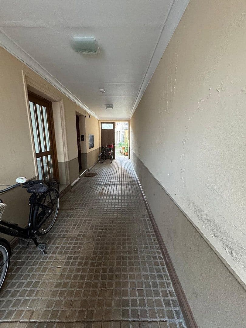 Prenájom nebytového priestoru 141 m², Hannover, Dolné Sasko Prenájom nebytového priestoru 141 m², Hannover, Dolné Sasko