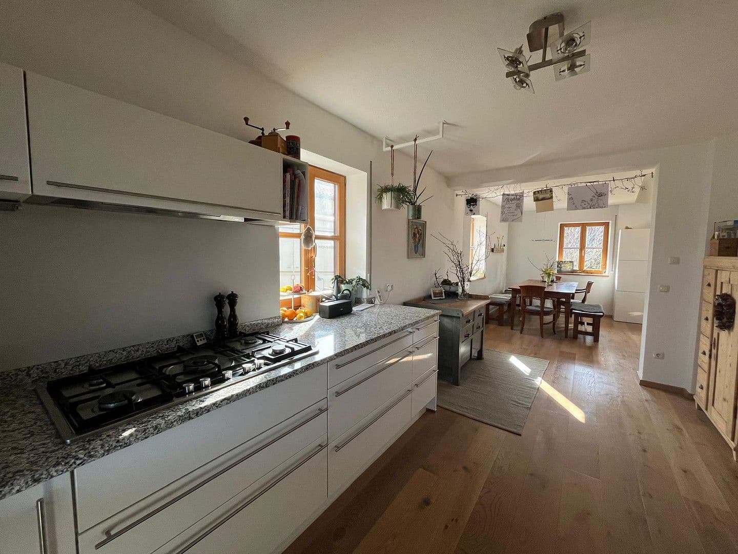 Predaj domu 132 m², pozemek 427 m², Tuntenhausen, Bavorsko Predaj domu 132 m², pozemek 427 m², Tuntenhausen, Bavorsko