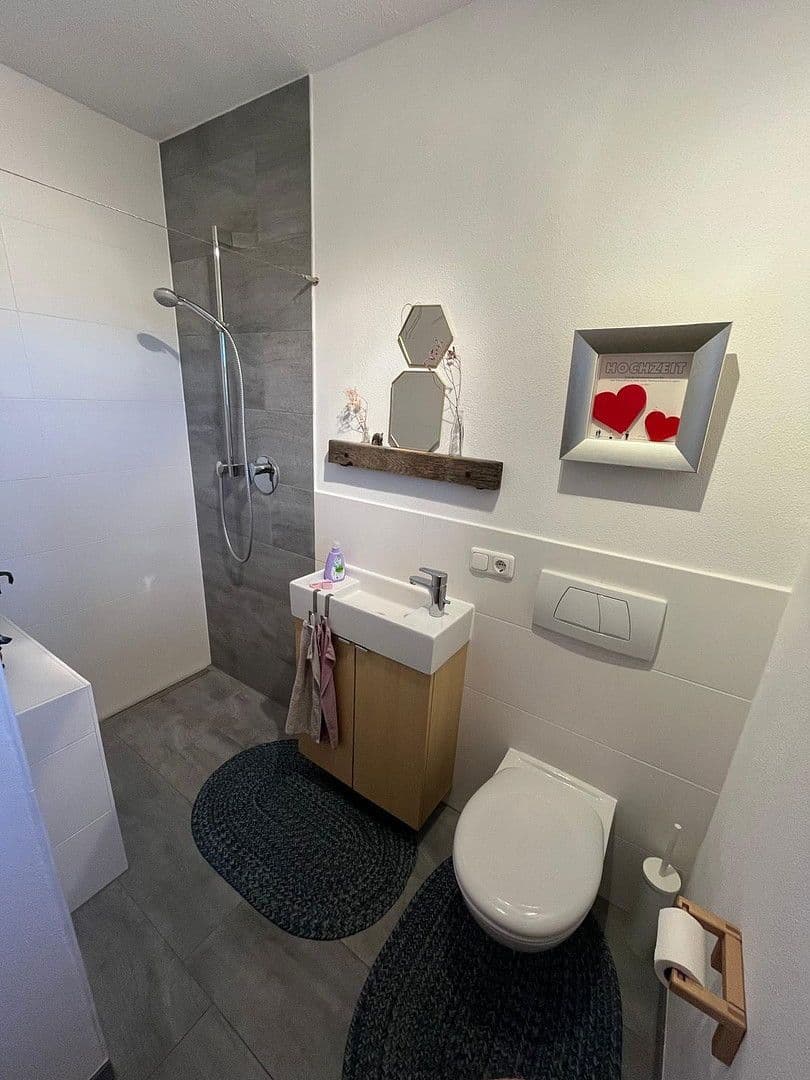 Predaj domu 132 m², pozemek 427 m², Tuntenhausen, Bavorsko Predaj domu 132 m², pozemek 427 m², Tuntenhausen, Bavorsko