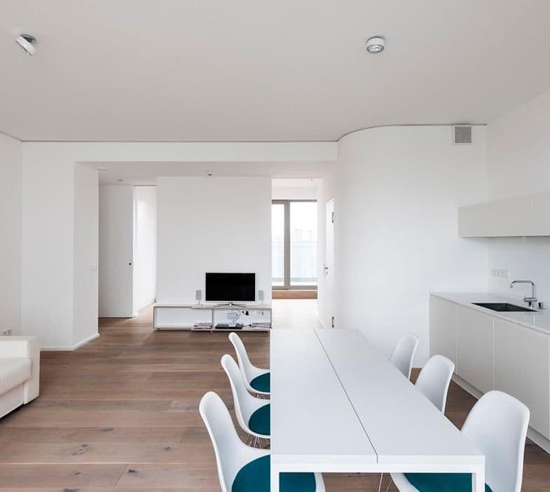 Predaj bytu 2-izbový 63 m², Berlin, Berlín Predaj bytu 2-izbový 63 m², Berlin, Berlín