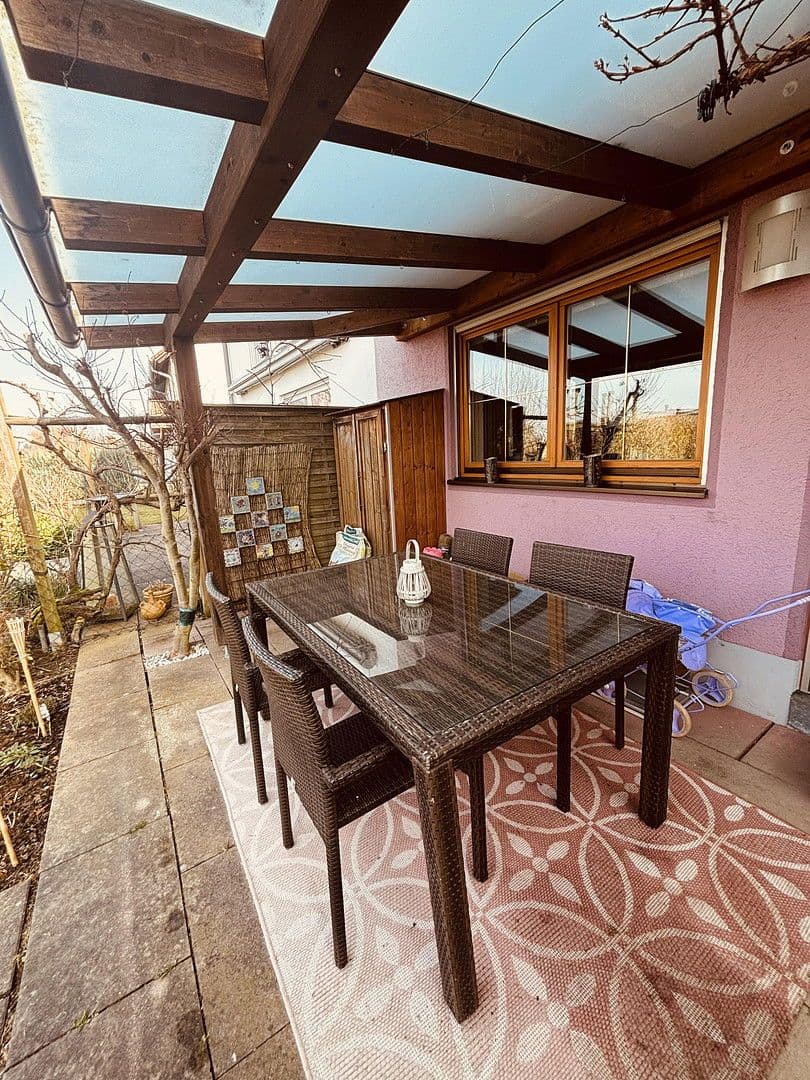 Predaj domu 160 m², pozemek 175 m², Wörth, Bavorsko Predaj domu 160 m², pozemek 175 m², Wörth, Bavorsko