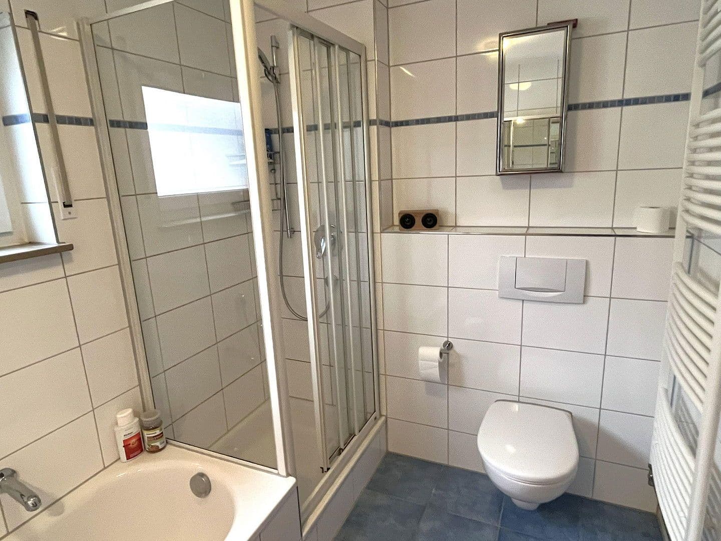 Predaj domu 146 m², pozemek 252 m², Stuttgart-Weilimdorf (Wolfbusch), Bádensko-Wurttembersko Predaj domu 146 m², pozemek 252 m², Stuttgart-Weilimdorf (Wolfbusch), Bádensko-Wurttembersko