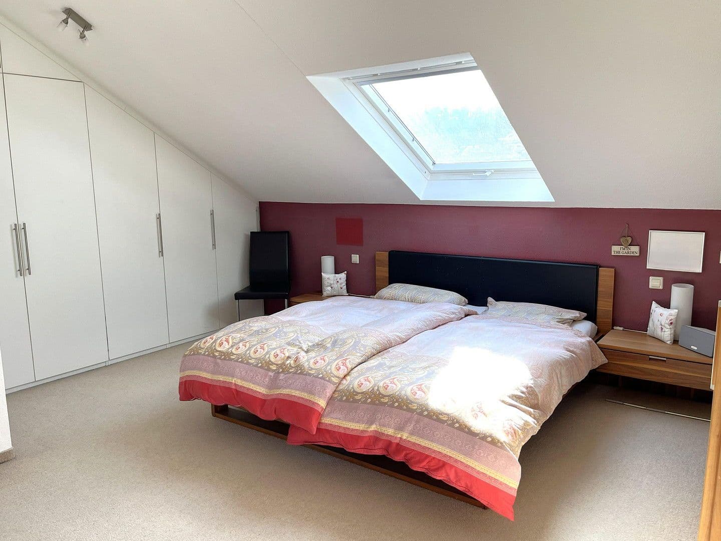 Predaj domu 146 m², pozemek 252 m², Stuttgart-Weilimdorf (Wolfbusch), Bádensko-Wurttembersko Predaj domu 146 m², pozemek 252 m², Stuttgart-Weilimdorf (Wolfbusch), Bádensko-Wurttembersko