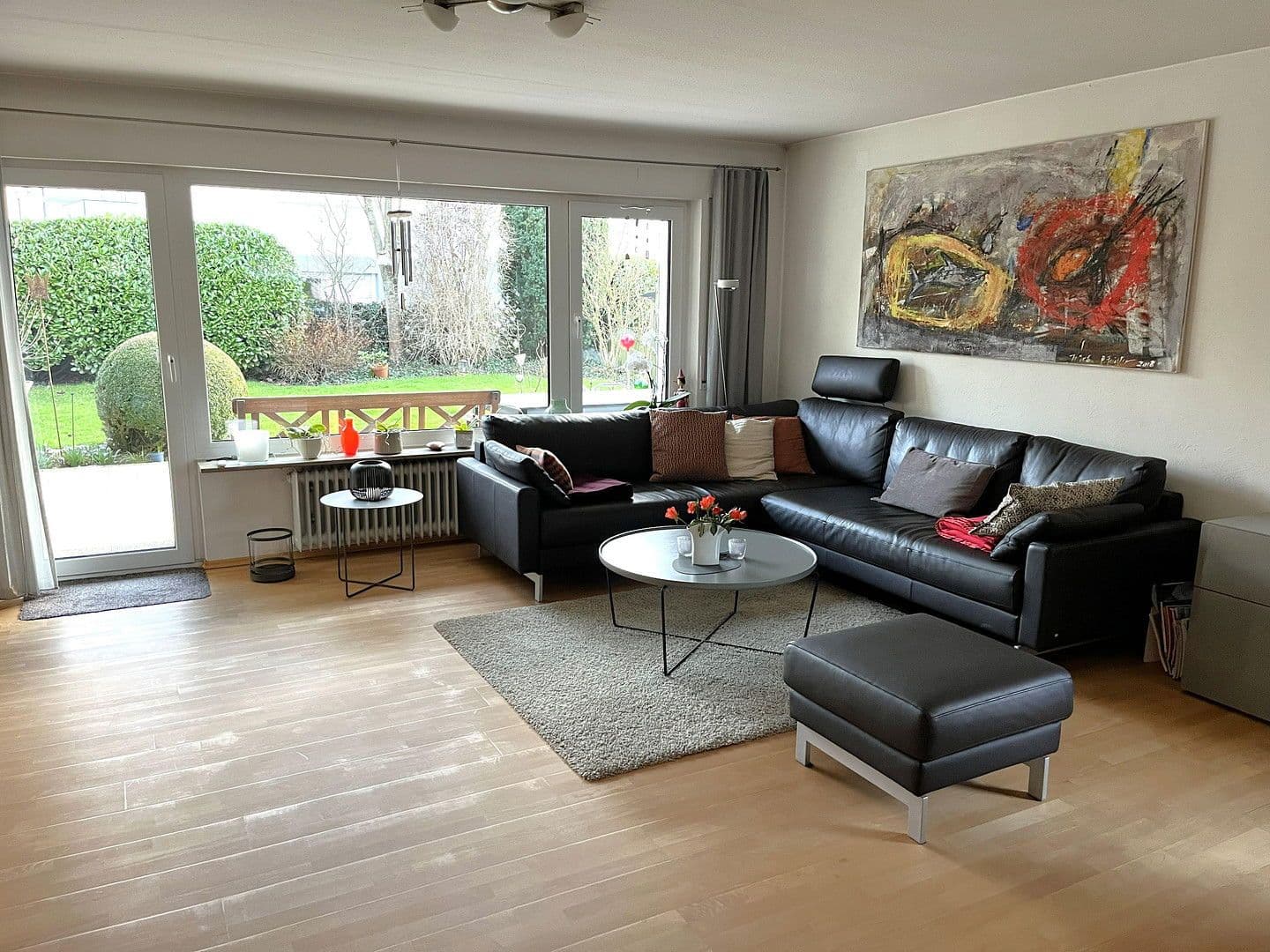 Predaj domu 146 m², pozemek 252 m², Stuttgart-Weilimdorf (Wolfbusch), Bádensko-Wurttembersko Predaj domu 146 m², pozemek 252 m², Stuttgart-Weilimdorf (Wolfbusch), Bádensko-Wurttembersko