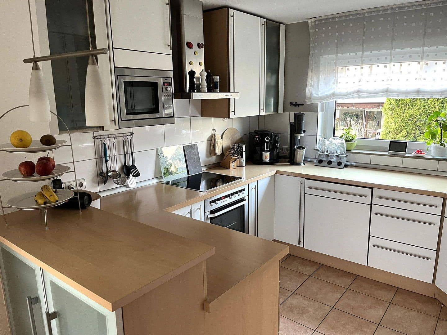 Predaj domu 146 m², pozemek 252 m², Stuttgart-Weilimdorf (Wolfbusch), Bádensko-Wurttembersko Predaj domu 146 m², pozemek 252 m², Stuttgart-Weilimdorf (Wolfbusch), Bádensko-Wurttembersko