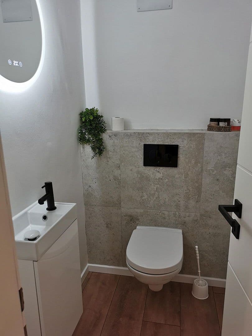 Prenájom bytu 4-izbový 113 m², Am Gottesberg 30, Bielefeld-Kirchdornberg, Severné Porýnie - Westfálsko Prenájom bytu 4-izbový 113 m², Am Gottesberg 30, Bielefeld-Kirchdornberg, Severné Porýnie - Westfálsko