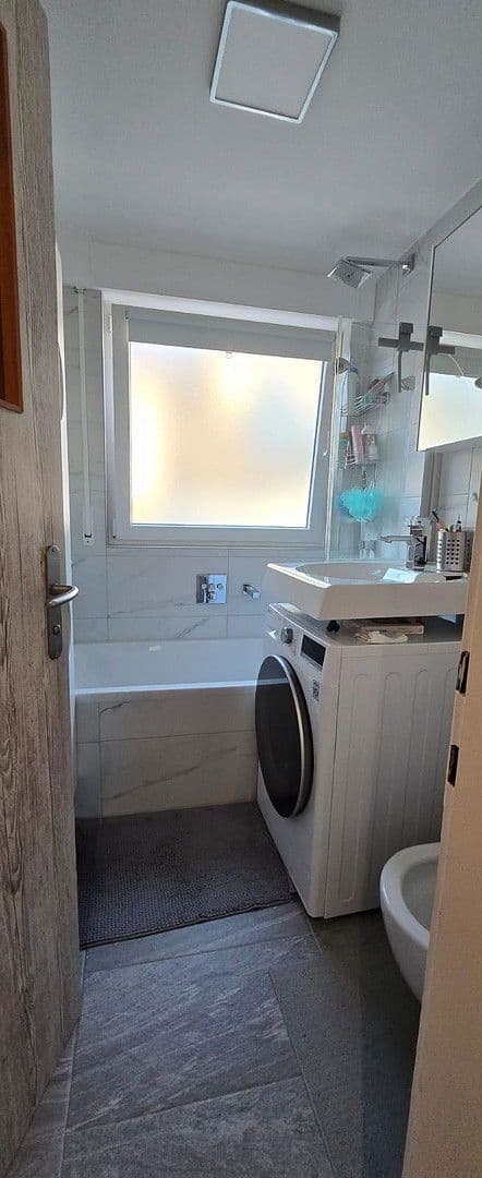 Predaj bytu 3-izbový 73 m², Stuttgart, Bádensko-Wurttembersko Predaj bytu 3-izbový 73 m², Stuttgart, Bádensko-Wurttembersko