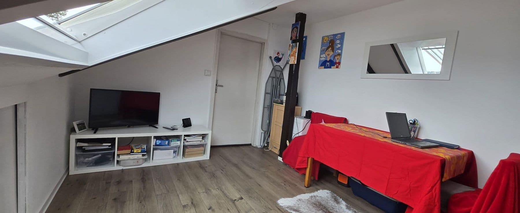 Predaj bytu 3-izbový 73 m², Stuttgart, Bádensko-Wurttembersko Predaj bytu 3-izbový 73 m², Stuttgart, Bádensko-Wurttembersko
