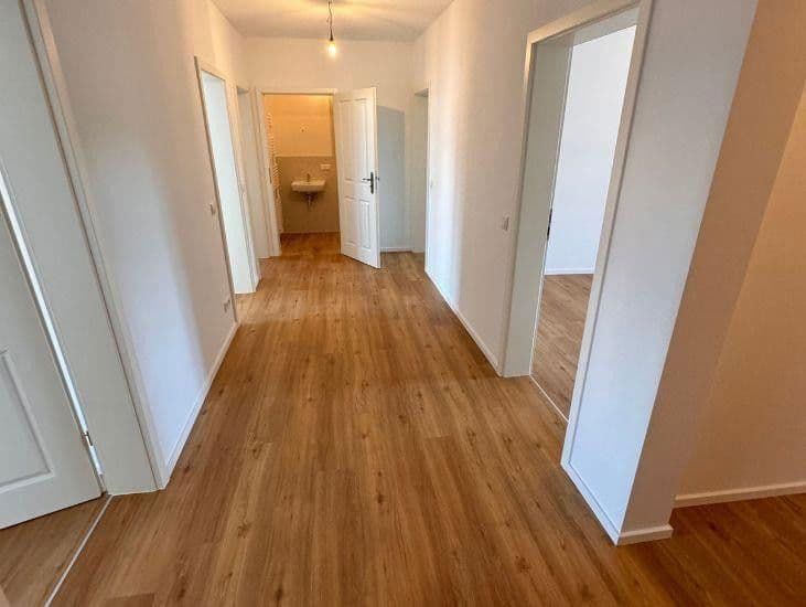 Predaj bytu 4-izbový 108 m², Jena, Durínsko Predaj bytu 4-izbový 108 m², Jena, Durínsko