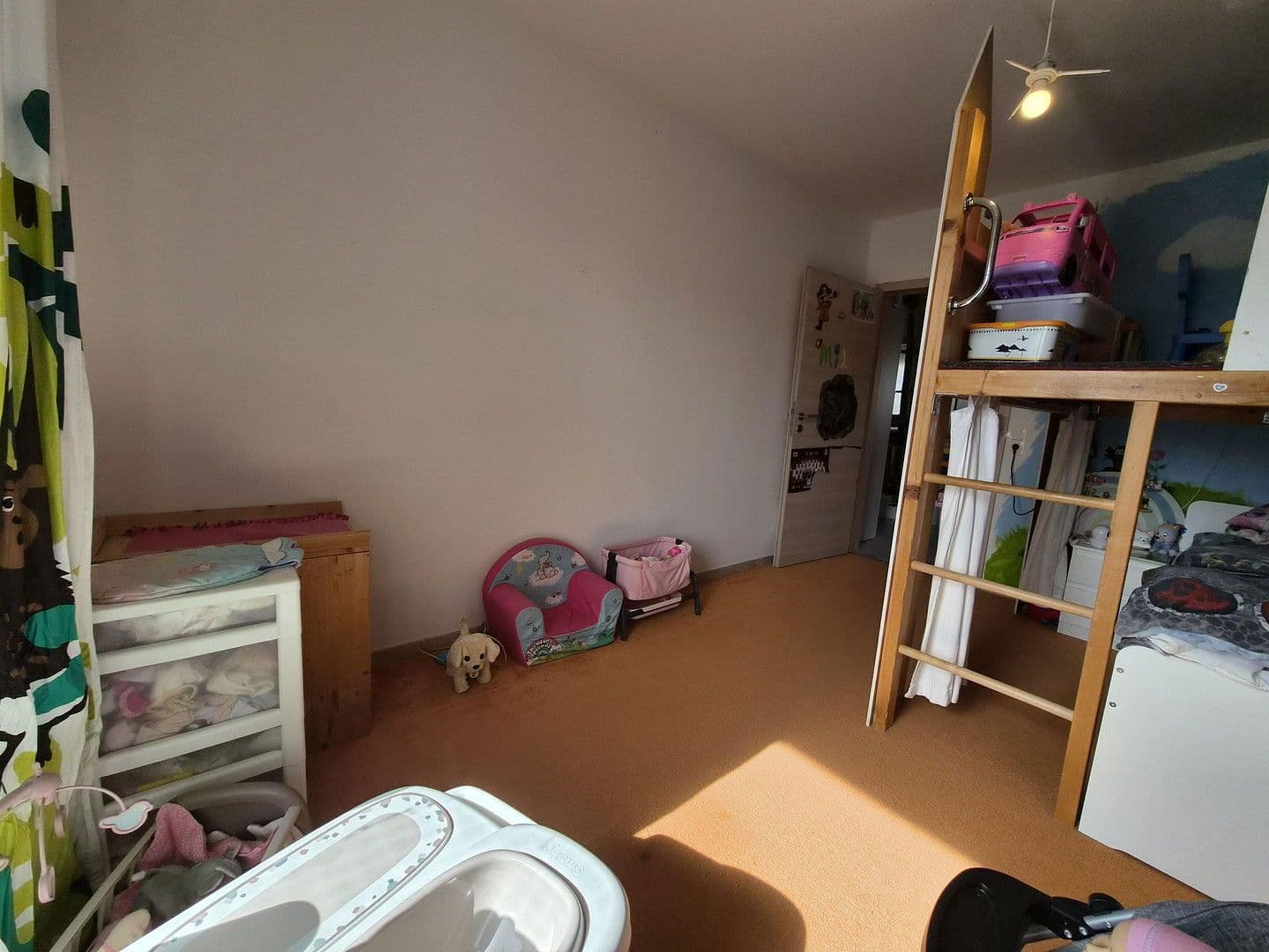 Predaj domu 156 m², pozemek 356 m², Ampfing, Bavorsko Predaj domu 156 m², pozemek 356 m², Ampfing, Bavorsko