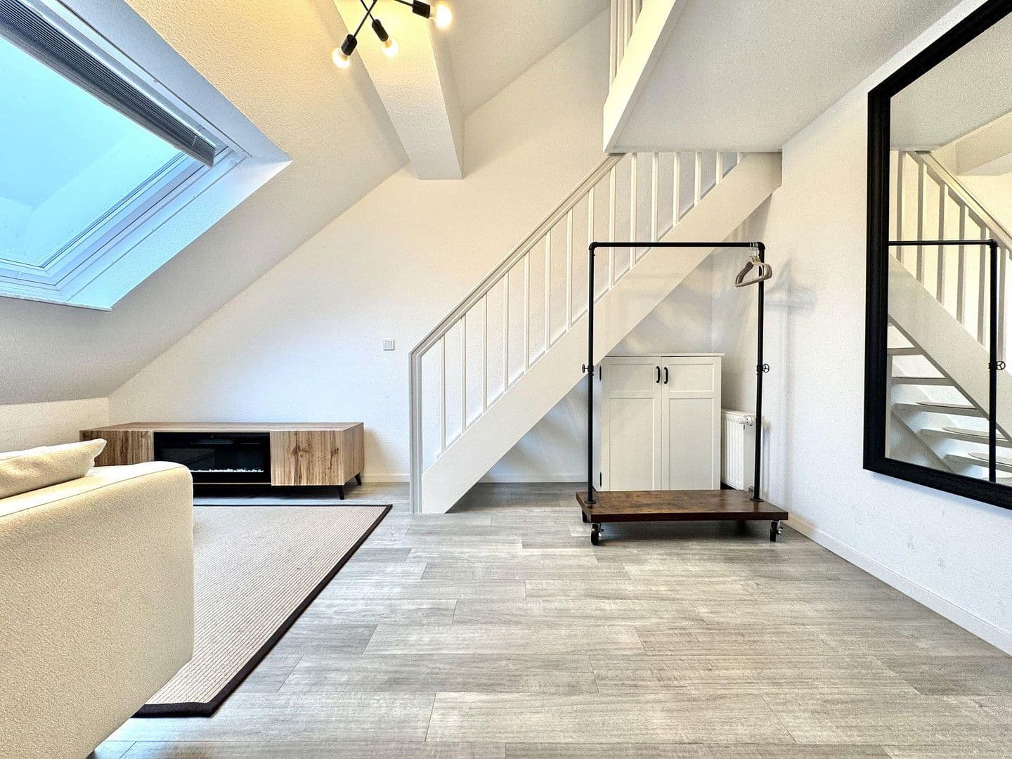 Prenájom bytu 2-izbový 40 m², Leineinsel 15, Hannover, Dolné Sasko Prenájom bytu 2-izbový 40 m², Leineinsel 15, Hannover, Dolné Sasko