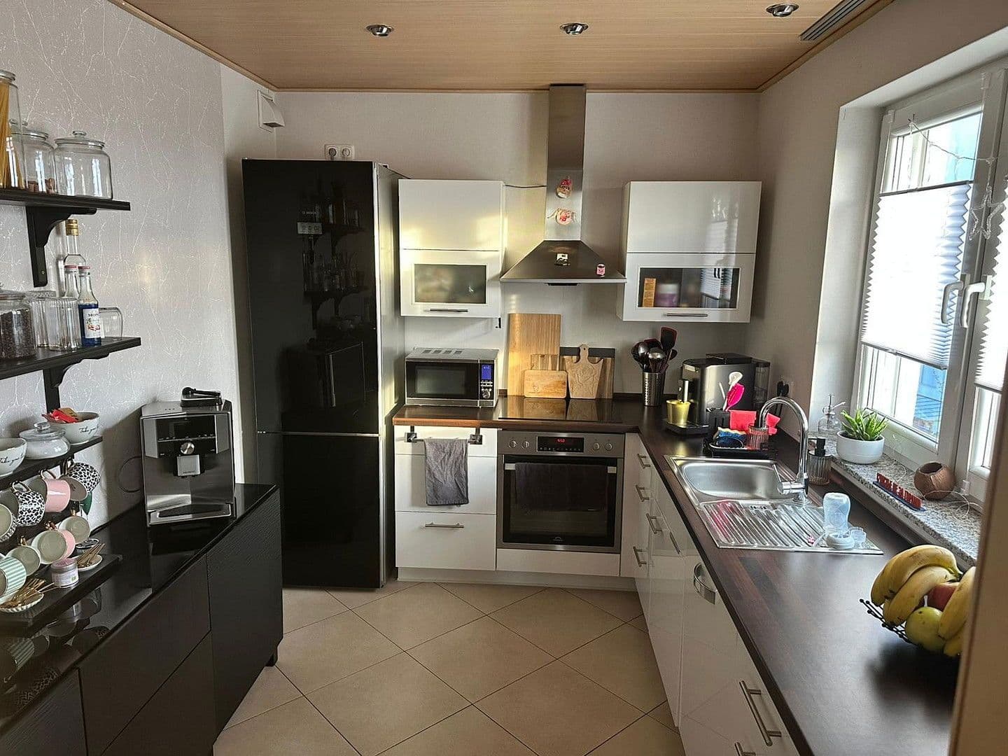 Prenájom bytu 4-izbový 95 m², Buseck, Hesensko Prenájom bytu 4-izbový 95 m², Buseck, Hesensko