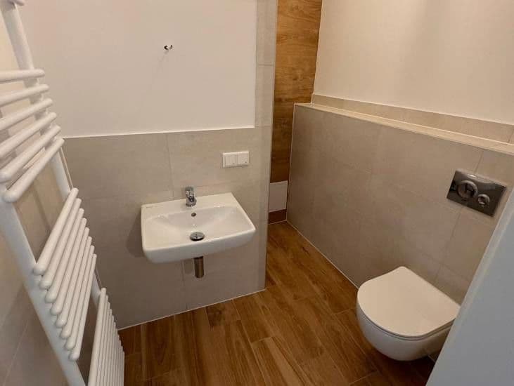 Predaj bytu 4-izbový 116 m², Jena, Durínsko Predaj bytu 4-izbový 116 m², Jena, Durínsko