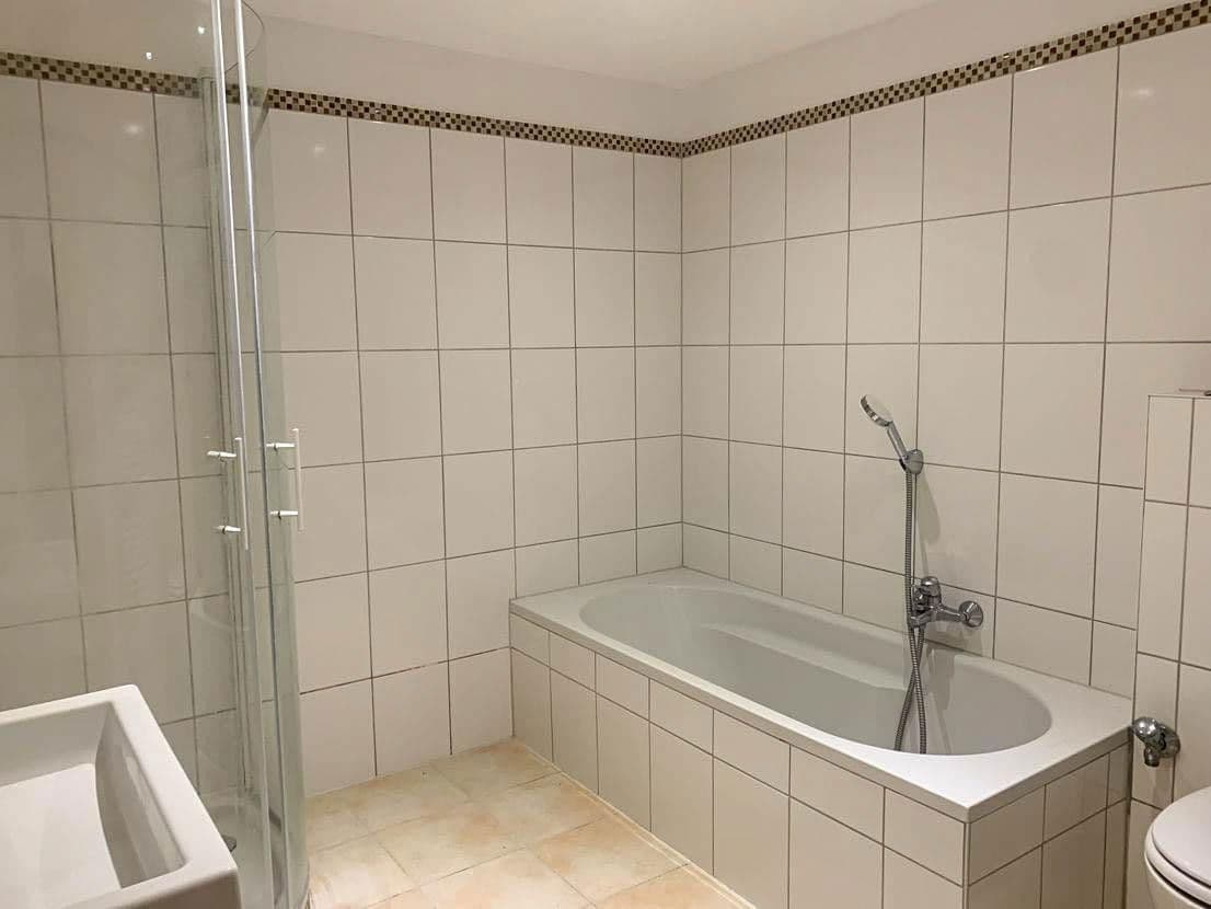 Prenájom bytu 1-izbový 65 m², Köln, Severné Porýnie - Westfálsko Prenájom bytu 1-izbový 65 m², Köln, Severné Porýnie - Westfálsko