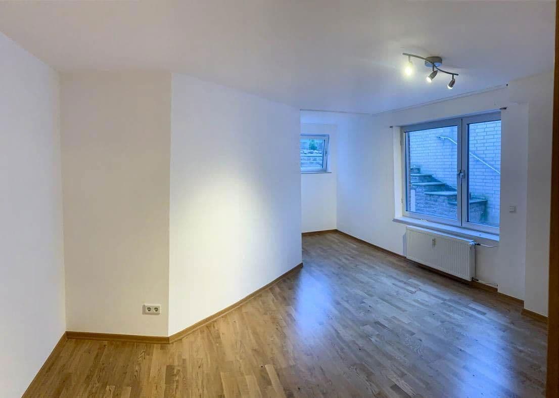 Prenájom bytu 1-izbový 65 m², Köln, Severné Porýnie - Westfálsko Prenájom bytu 1-izbový 65 m², Köln, Severné Porýnie - Westfálsko