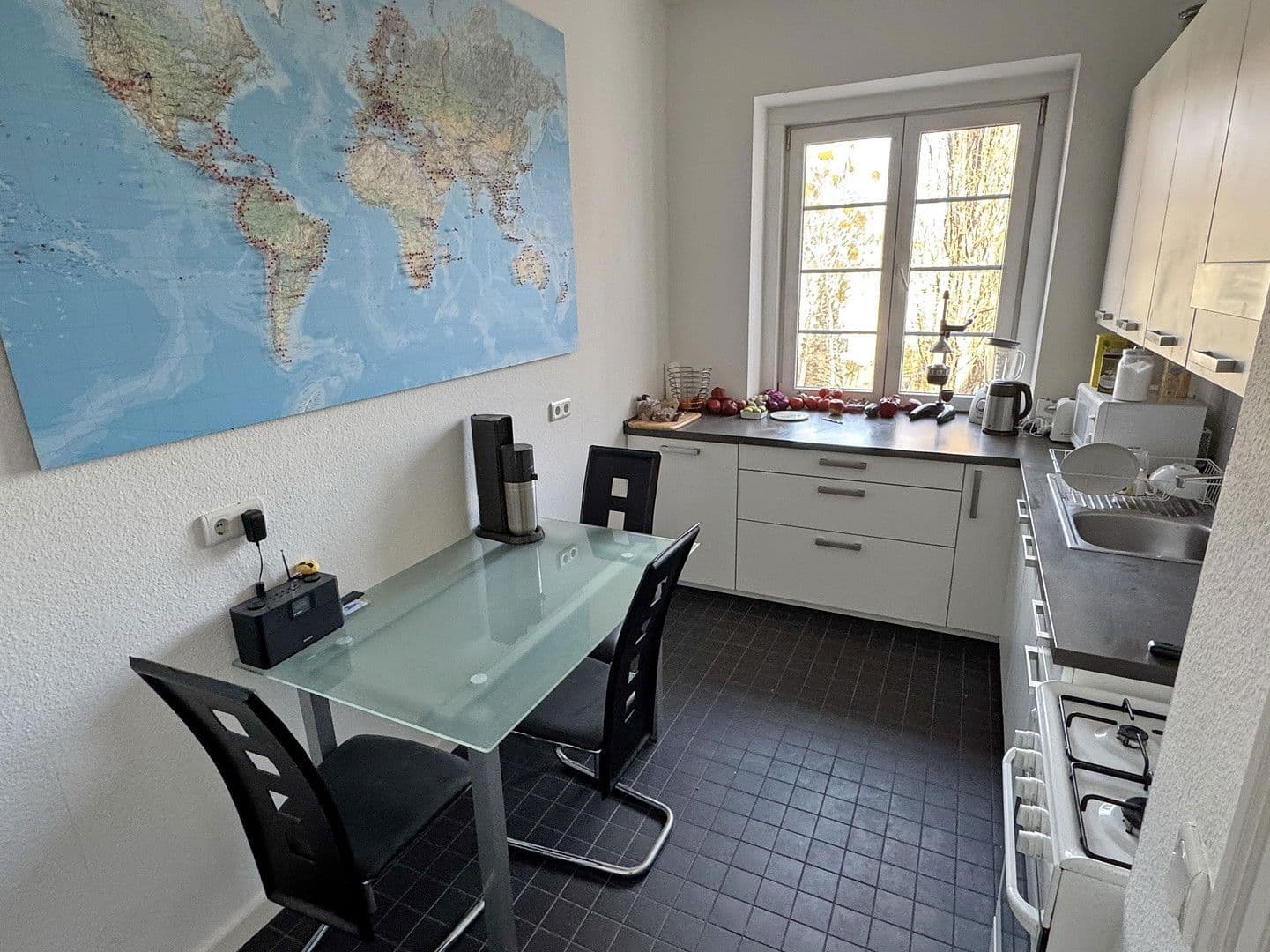 Predaj bytu 3-izbový 64 m², Kaiserin-Augusta-Str. 30, Berlin, Berlín Predaj bytu 3-izbový 64 m², Kaiserin-Augusta-Str. 30, Berlin, Berlín