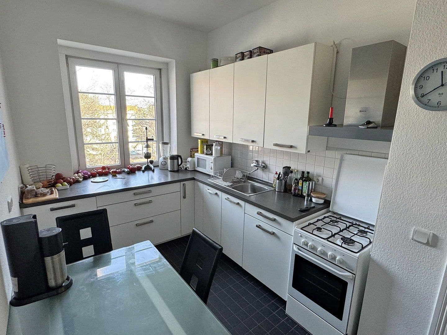Predaj bytu 3-izbový 64 m², Kaiserin-Augusta-Str. 30, Berlin, Berlín Predaj bytu 3-izbový 64 m², Kaiserin-Augusta-Str. 30, Berlin, Berlín