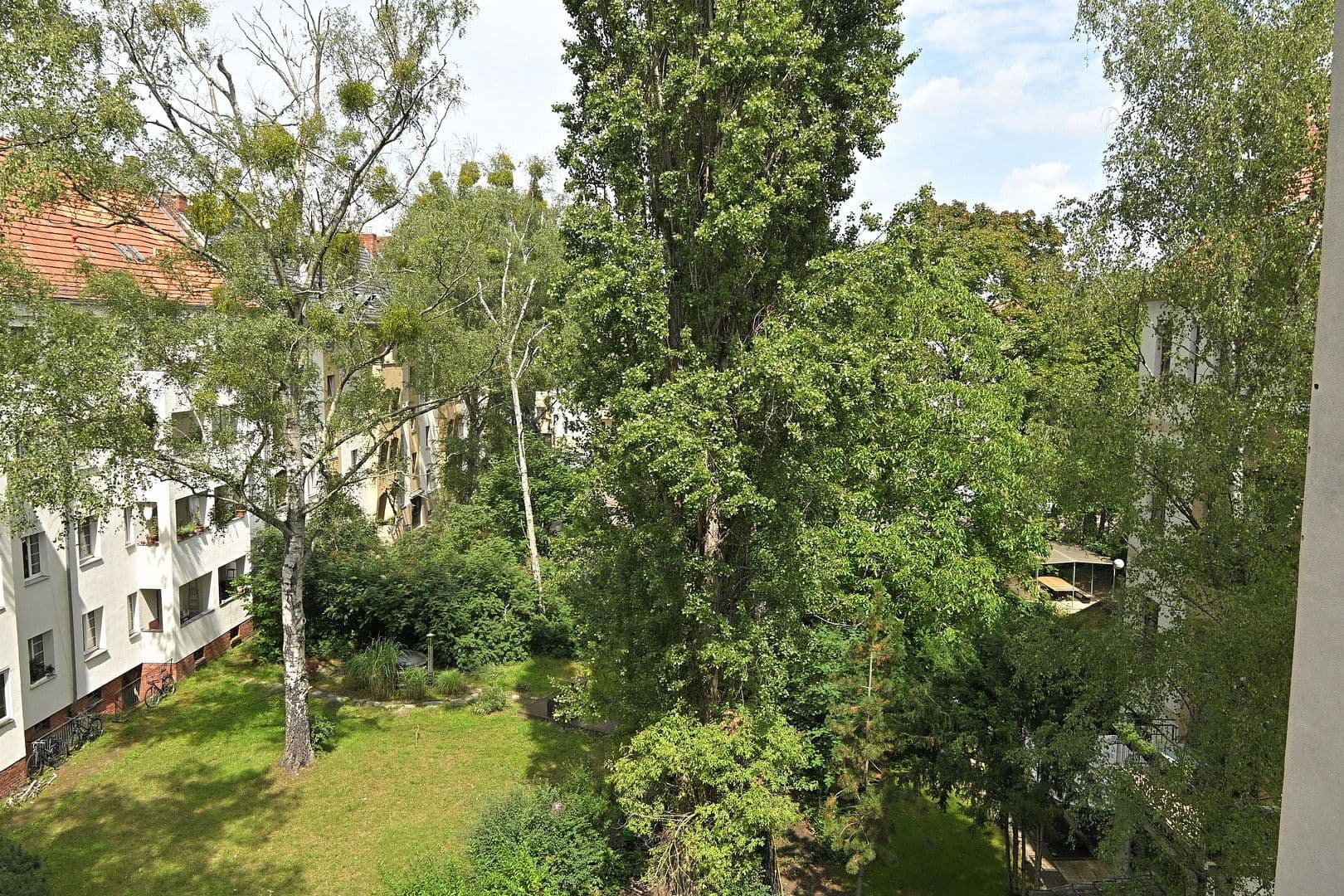 Predaj bytu 3-izbový 64 m², Kaiserin-Augusta-Str. 30, Berlin, Berlín Predaj bytu 3-izbový 64 m², Kaiserin-Augusta-Str. 30, Berlin, Berlín