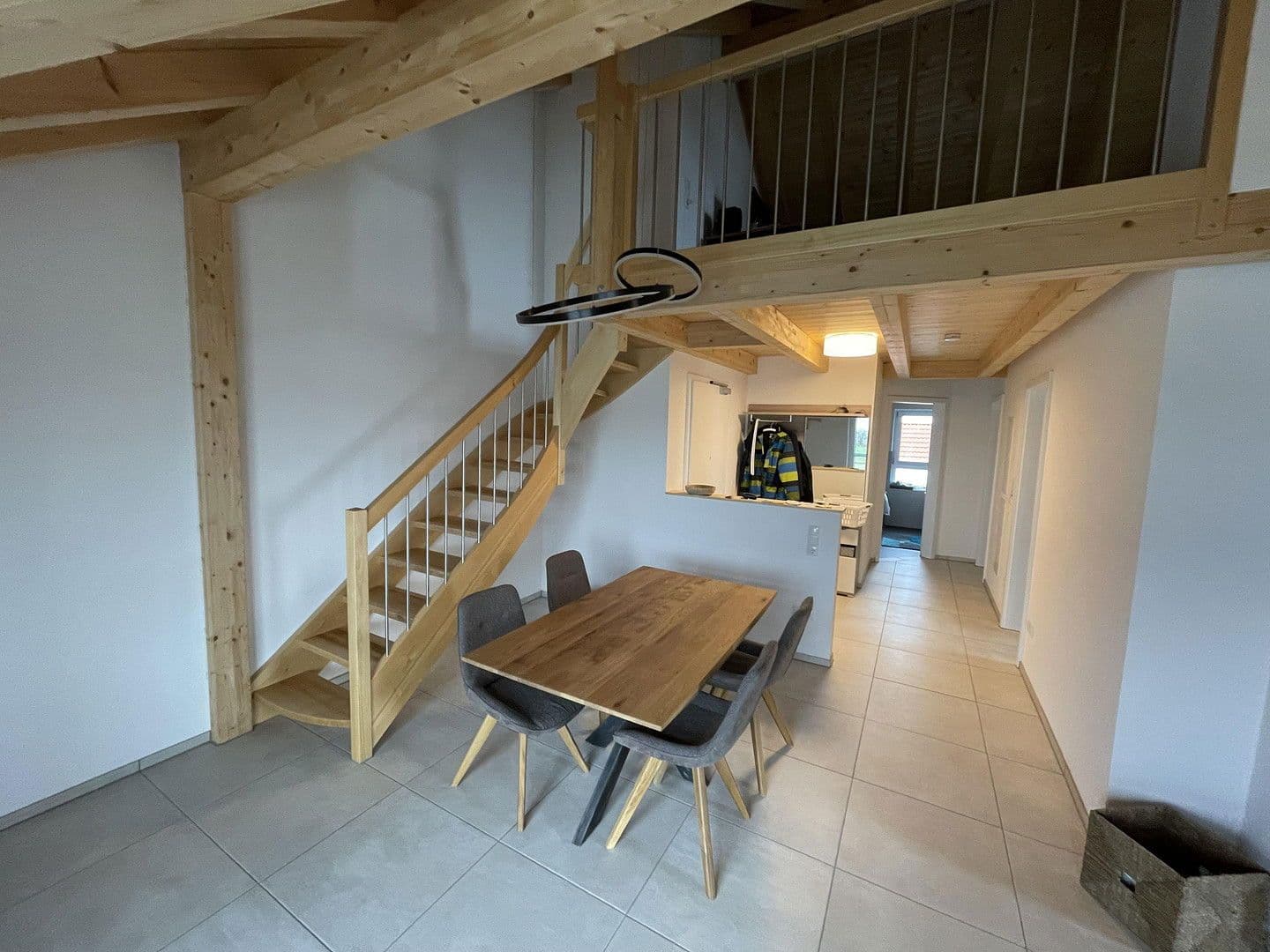 Predaj bytu 3-izbový 100 m², Sonnenblumenstraße 19, Unterneukirchen, Bavorsko Predaj bytu 3-izbový 100 m², Sonnenblumenstraße 19, Unterneukirchen, Bavorsko