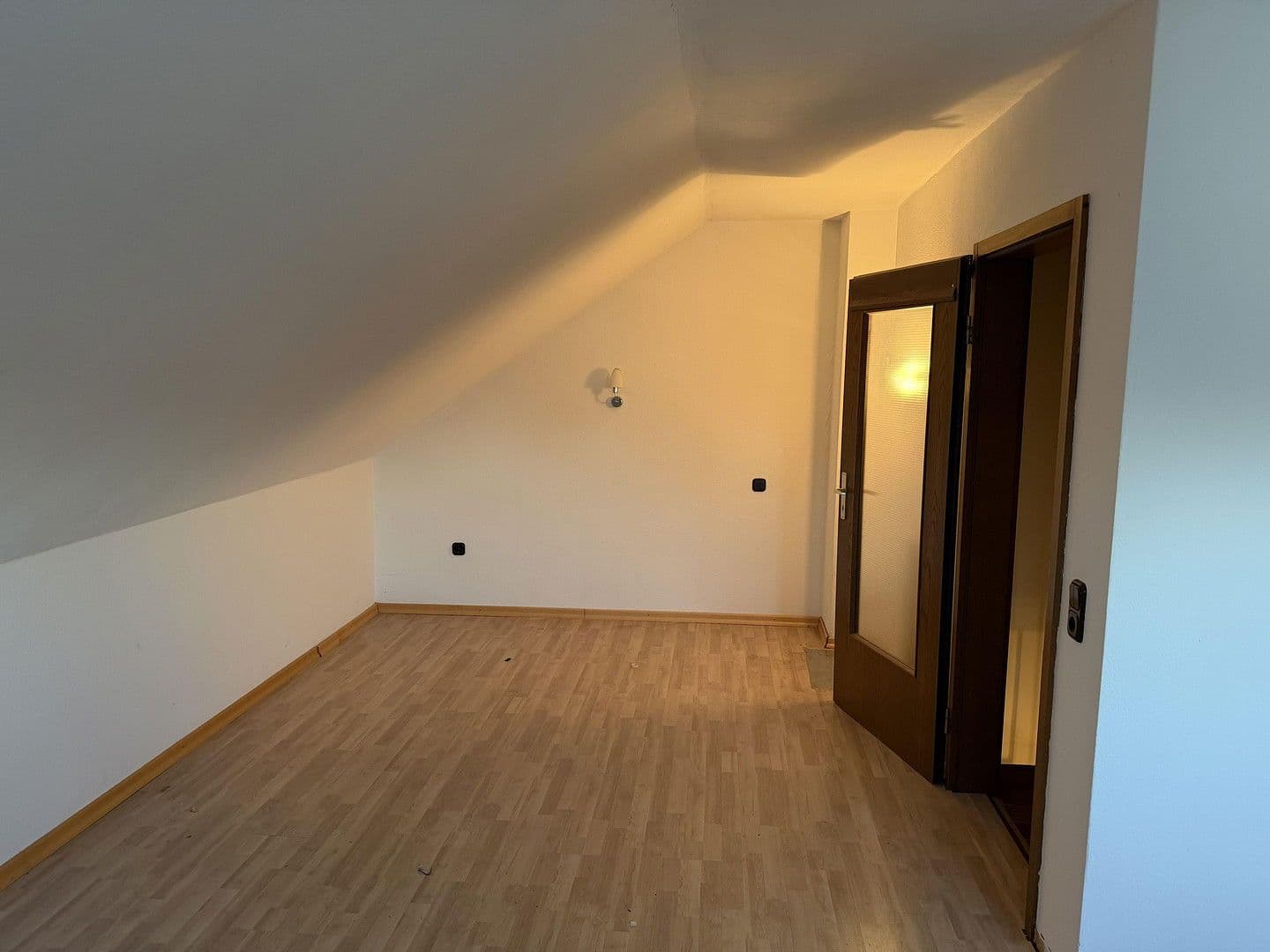 Predaj domu 114 m², pozemek 135 m², Allershausen, Bavorsko Predaj domu 114 m², pozemek 135 m², Allershausen, Bavorsko