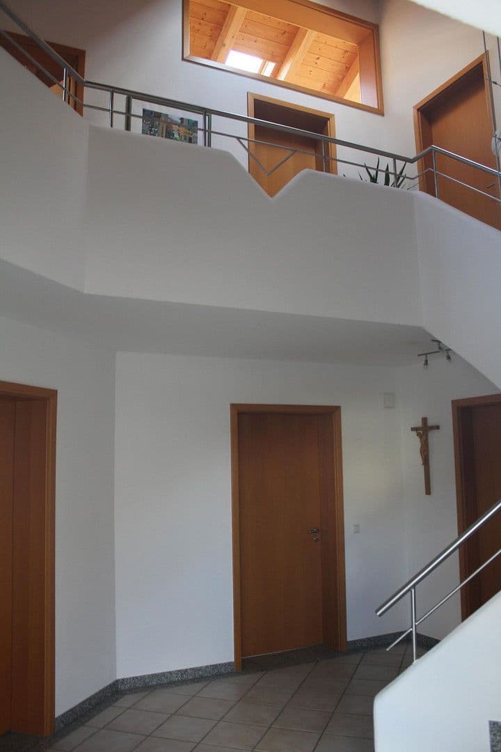 Predaj domu 180 m², pozemek 698 m², Schernfeld, Bavorsko Predaj domu 180 m², pozemek 698 m², Schernfeld, Bavorsko