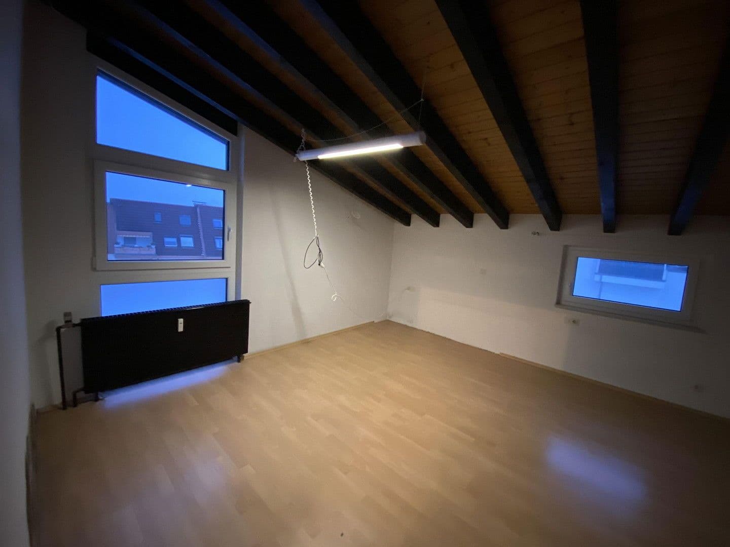 Prenájom bytu 3-izbový 93 m², Adlerstr. 22, Aalen, Bádensko-Wurttembersko Prenájom bytu 3-izbový 93 m², Adlerstr. 22, Aalen, Bádensko-Wurttembersko