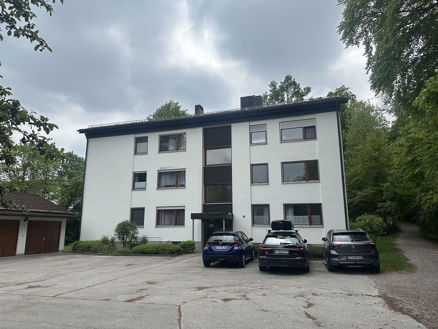 Prenájom bytu 3-izbový 82 m², Pöcking - Possenhofen, Bavorsko Prenájom bytu 3-izbový 82 m², Pöcking - Possenhofen, Bavorsko