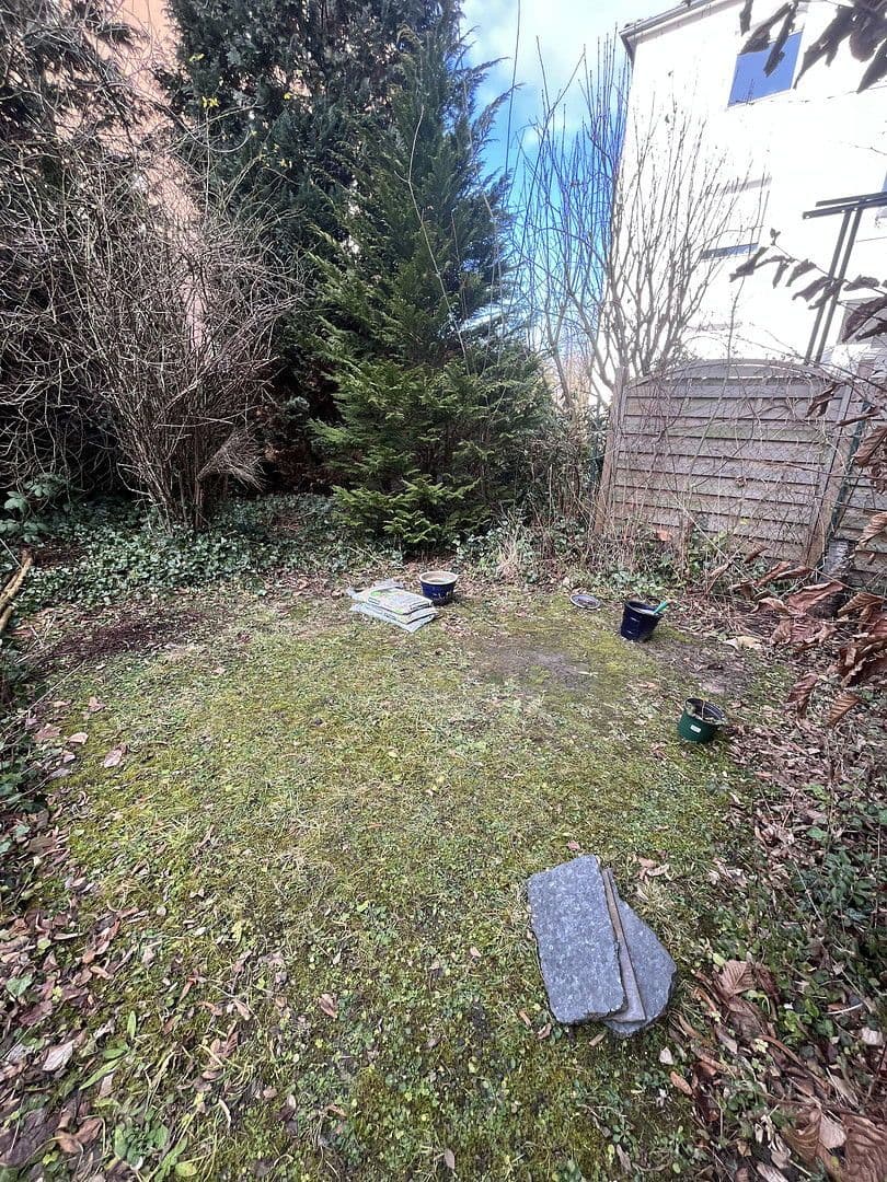 Prenájom bytu 3-izbový 75 m², Bielefeld, Severné Porýnie - Westfálsko Prenájom bytu 3-izbový 75 m², Bielefeld, Severné Porýnie - Westfálsko