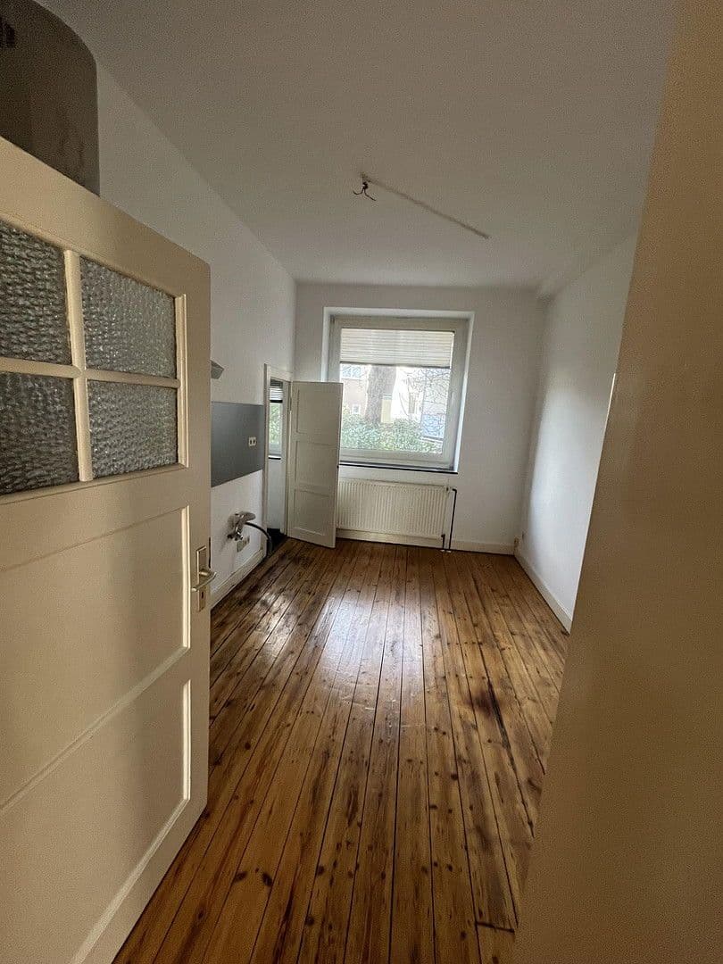 Prenájom bytu 3-izbový 75 m², Bielefeld, Severné Porýnie - Westfálsko Prenájom bytu 3-izbový 75 m², Bielefeld, Severné Porýnie - Westfálsko