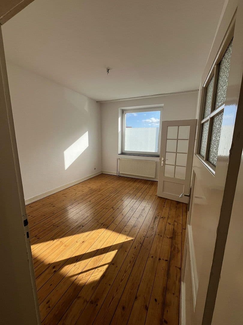 Prenájom bytu 3-izbový 75 m², Bielefeld, Severné Porýnie - Westfálsko Prenájom bytu 3-izbový 75 m², Bielefeld, Severné Porýnie - Westfálsko