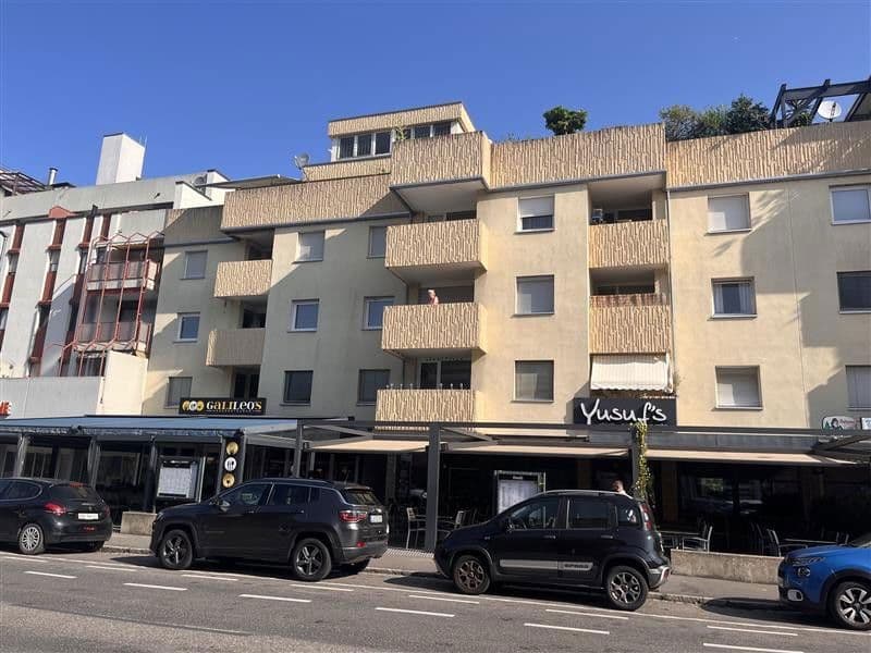 Prenájom bytu 2-izbový 82 m², Hauptstrasse 160, Weil am Rhein, Bádensko-Wurttembersko Prenájom bytu 2-izbový 82 m², Hauptstrasse 160, Weil am Rhein, Bádensko-Wurttembersko