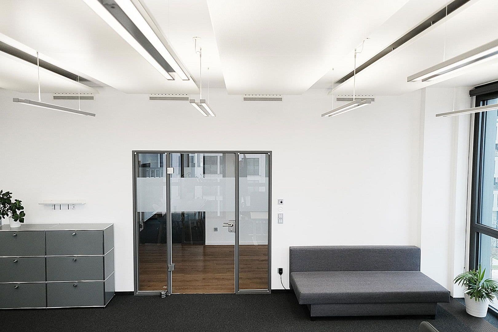 Prenájom kancelárie 402 m², Erika-Mann-Str. 53, München, Bavorsko Prenájom kancelárie 402 m², Erika-Mann-Str. 53, München, Bavorsko