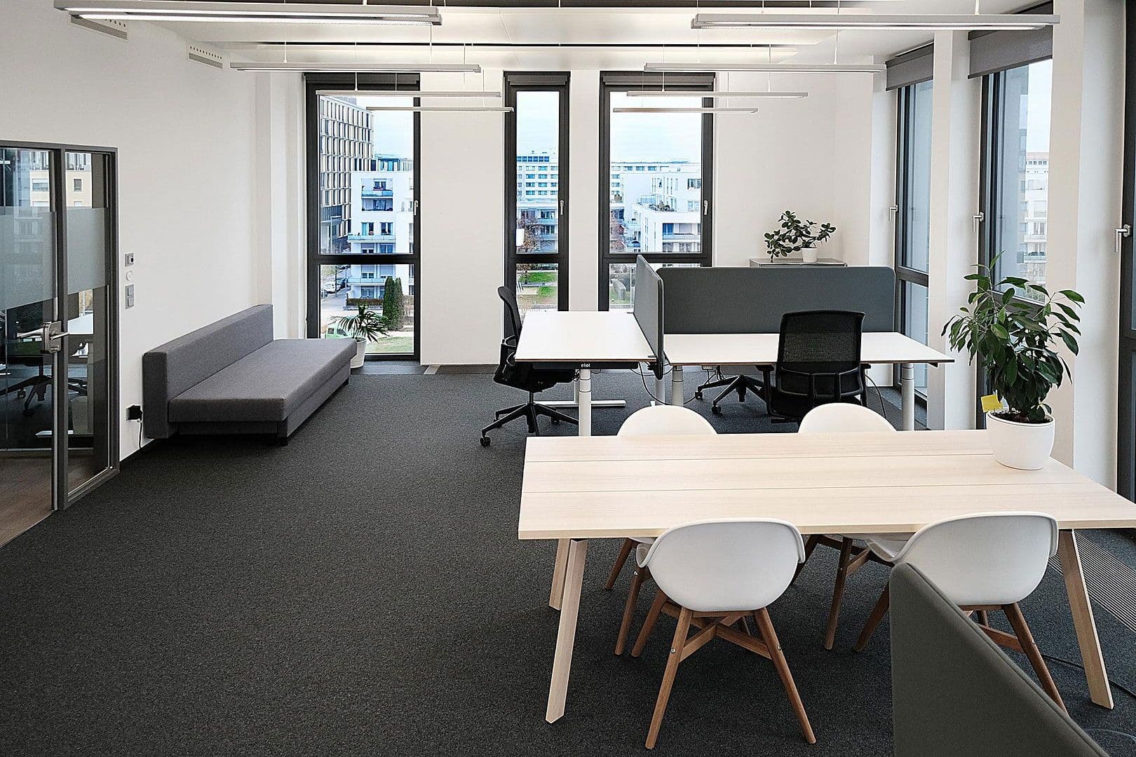 Prenájom kancelárie 402 m², Erika-Mann-Str. 53, München, Bavorsko Prenájom kancelárie 402 m², Erika-Mann-Str. 53, München, Bavorsko