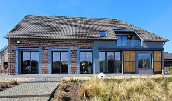 Predaj domu 703 m², pozemek 41.670 m², Niederkrüchten, Severné Porýnie - Westfálsko Predaj domu 703 m², pozemek 41.670 m², Niederkrüchten, Severné Porýnie - Westfálsko