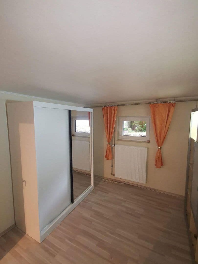 Predaj domu 180 m², pozemek 617 m², Groß-Zimmerner Str. 25, Reinheim, Hesensko Predaj domu 180 m², pozemek 617 m², Groß-Zimmerner Str. 25, Reinheim, Hesensko