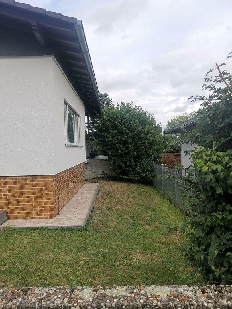 Predaj domu 180 m², pozemek 617 m², Groß-Zimmerner Str. 25, Reinheim, Hesensko Predaj domu 180 m², pozemek 617 m², Groß-Zimmerner Str. 25, Reinheim, Hesensko