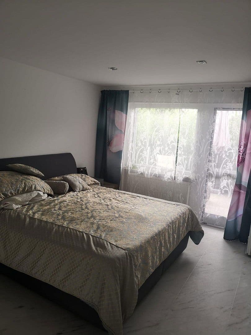 Predaj domu 180 m², pozemek 617 m², Groß-Zimmerner Str. 25, Reinheim, Hesensko Predaj domu 180 m², pozemek 617 m², Groß-Zimmerner Str. 25, Reinheim, Hesensko