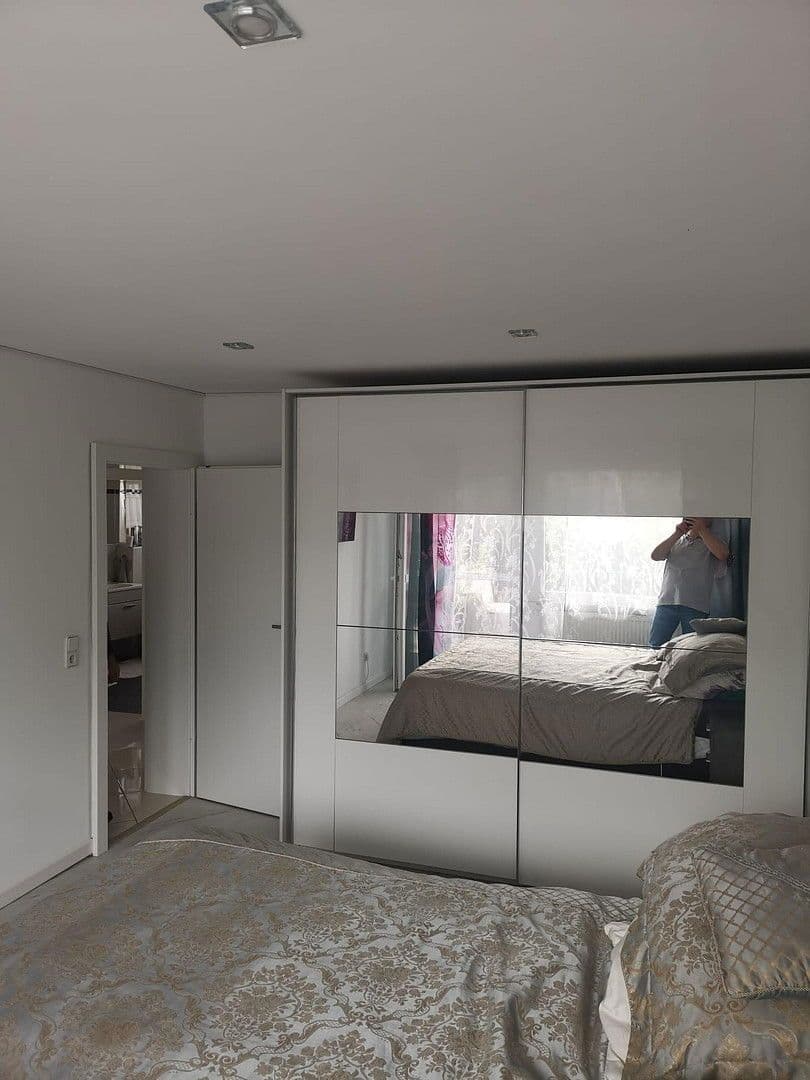 Predaj domu 180 m², pozemek 617 m², Groß-Zimmerner Str. 25, Reinheim, Hesensko Predaj domu 180 m², pozemek 617 m², Groß-Zimmerner Str. 25, Reinheim, Hesensko