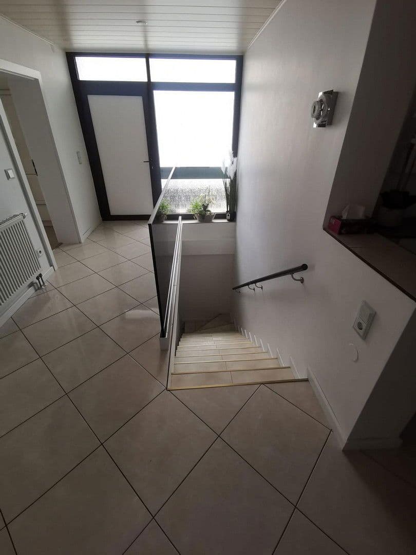 Predaj domu 180 m², pozemek 617 m², Groß-Zimmerner Str. 25, Reinheim, Hesensko Predaj domu 180 m², pozemek 617 m², Groß-Zimmerner Str. 25, Reinheim, Hesensko