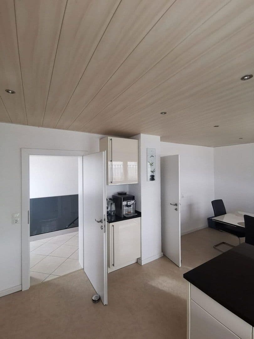 Predaj domu 180 m², pozemek 617 m², Groß-Zimmerner Str. 25, Reinheim, Hesensko Predaj domu 180 m², pozemek 617 m², Groß-Zimmerner Str. 25, Reinheim, Hesensko