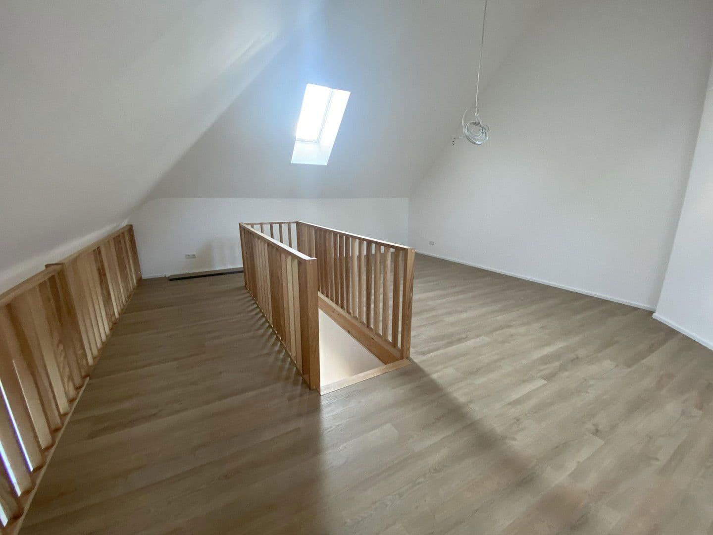 Predaj bytu 3-izbový 91 m², Pfarrkirchener Str. 105 b, Eggenfelden, Bavorsko Predaj bytu 3-izbový 91 m², Pfarrkirchener Str. 105 b, Eggenfelden, Bavorsko