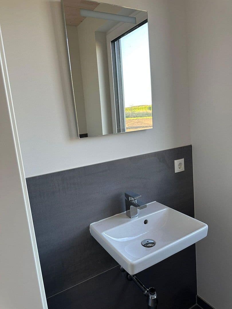 Prenájom domu 83 m², pozemek 300 m², Kraksdorf, Šlezvicko-Holštajnsko Prenájom domu 83 m², pozemek 300 m², Kraksdorf, Šlezvicko-Holštajnsko